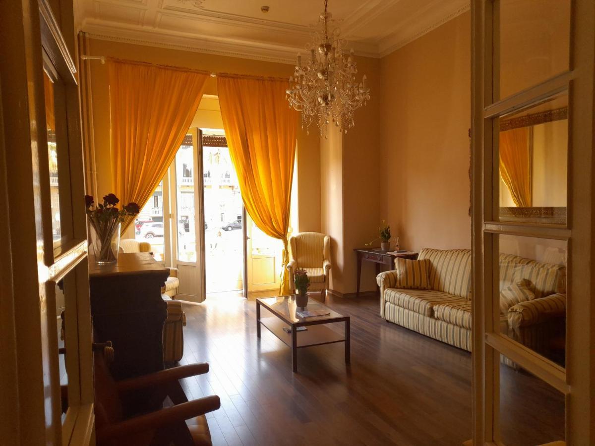 Hotel Marchionni Dal 1923 فياريجيو المظهر الخارجي الصورة